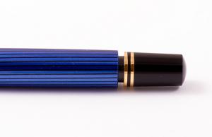 Pelikan Souveraen - Black and Blue GT, перьевая ручка, F