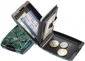 Кошелек c защитой Tru Virtu Oyster, "Зеленый питон", 102x70x27 мм