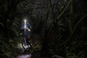 Фонарь светодиодный налобный LED Lenser XEO 19R зеленый, 2000 лм., аккумулятор