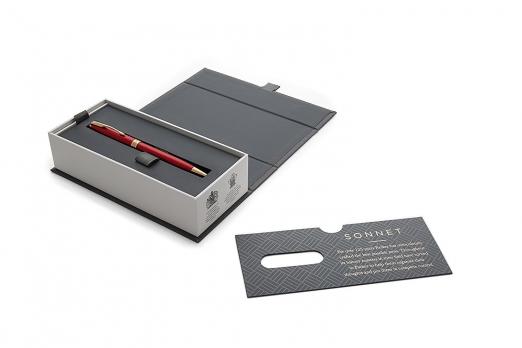 Parker Sonnet Core - LaqRed GT SLIM, шариковая ручка, M, BL